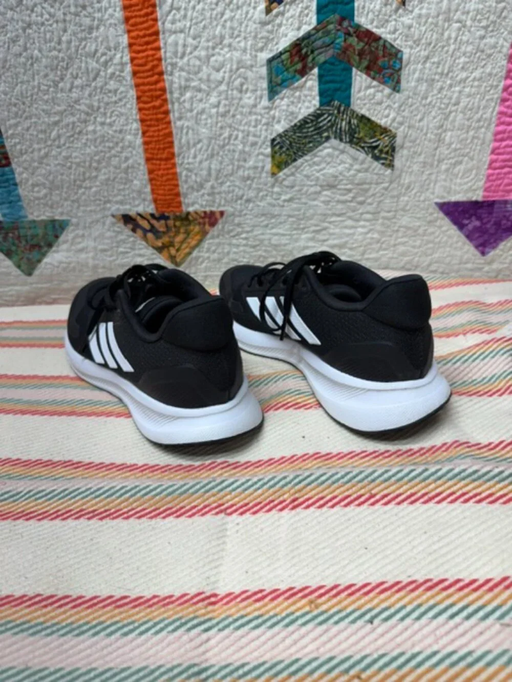 adidas Runfalcon 5 Woman's Size 7